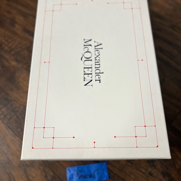 **$0LD** - Picture 8 of 9